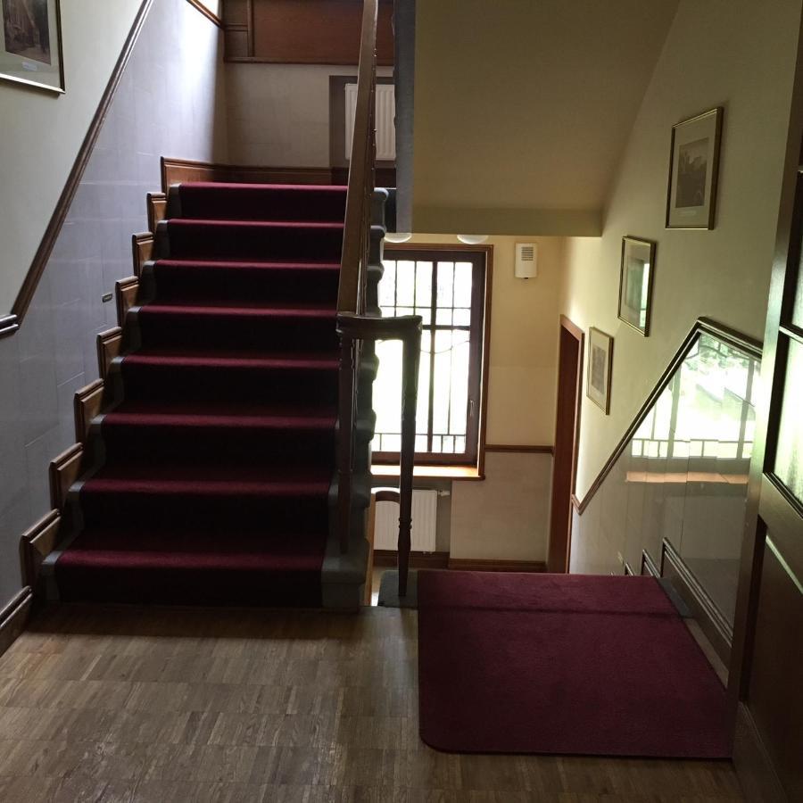 Hotel Jasny Dwor à Polanica-Zdrój Extérieur photo
